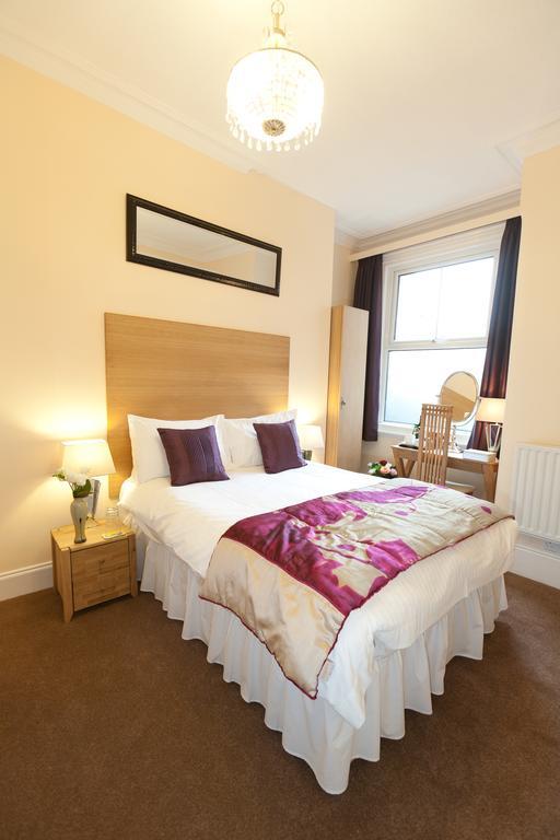Acer Guest House York Habitación foto